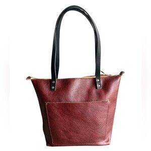 NEW Portland Leather Cinnamon Bear medium zipper tote